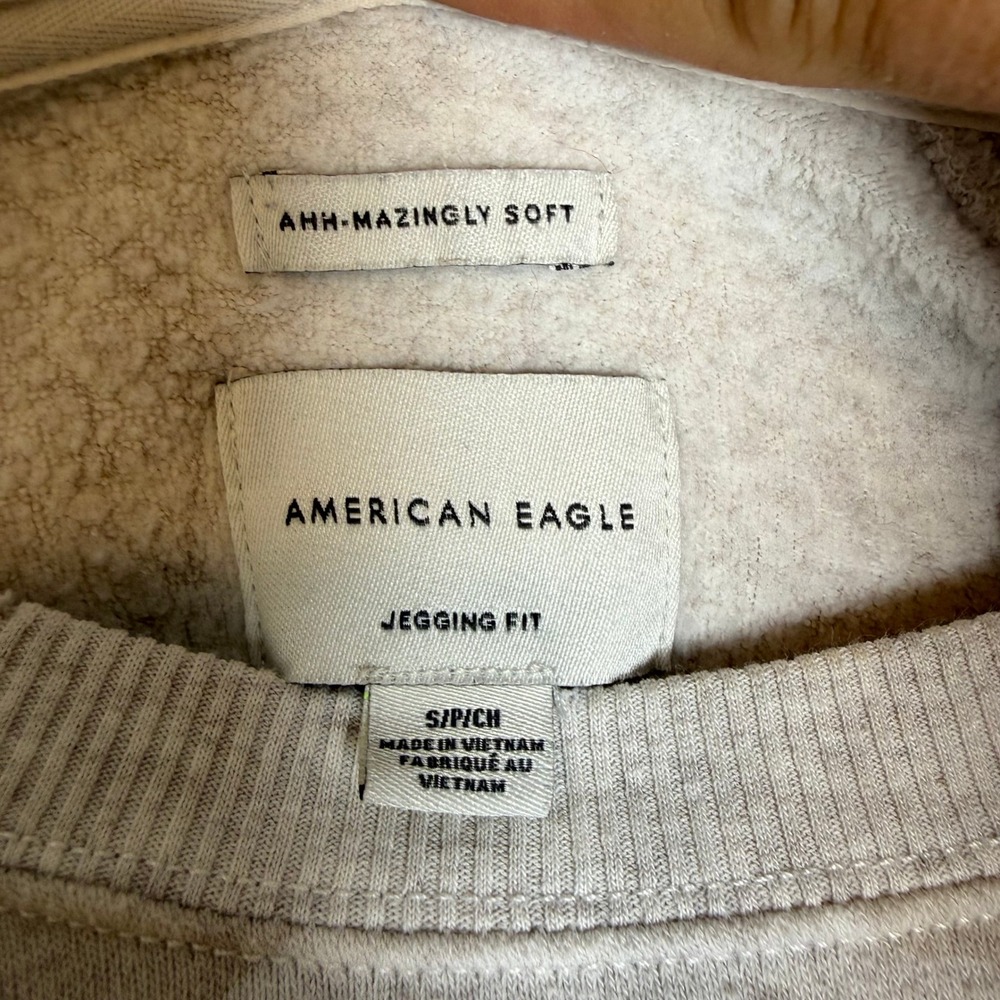American Eagle Sweatshirt Womens Small Beige Camo Soft‎ Jegging Fit Crewneck - Picture 5 of 10